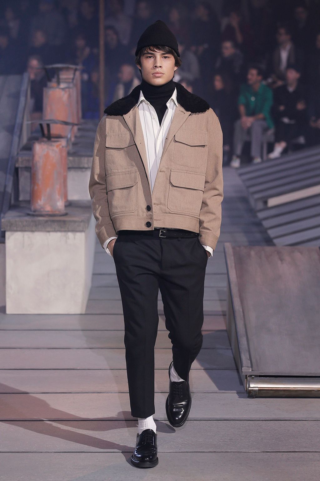 Fashion Week Paris Fall/Winter 2018 look 24 from the Ami collection menswear