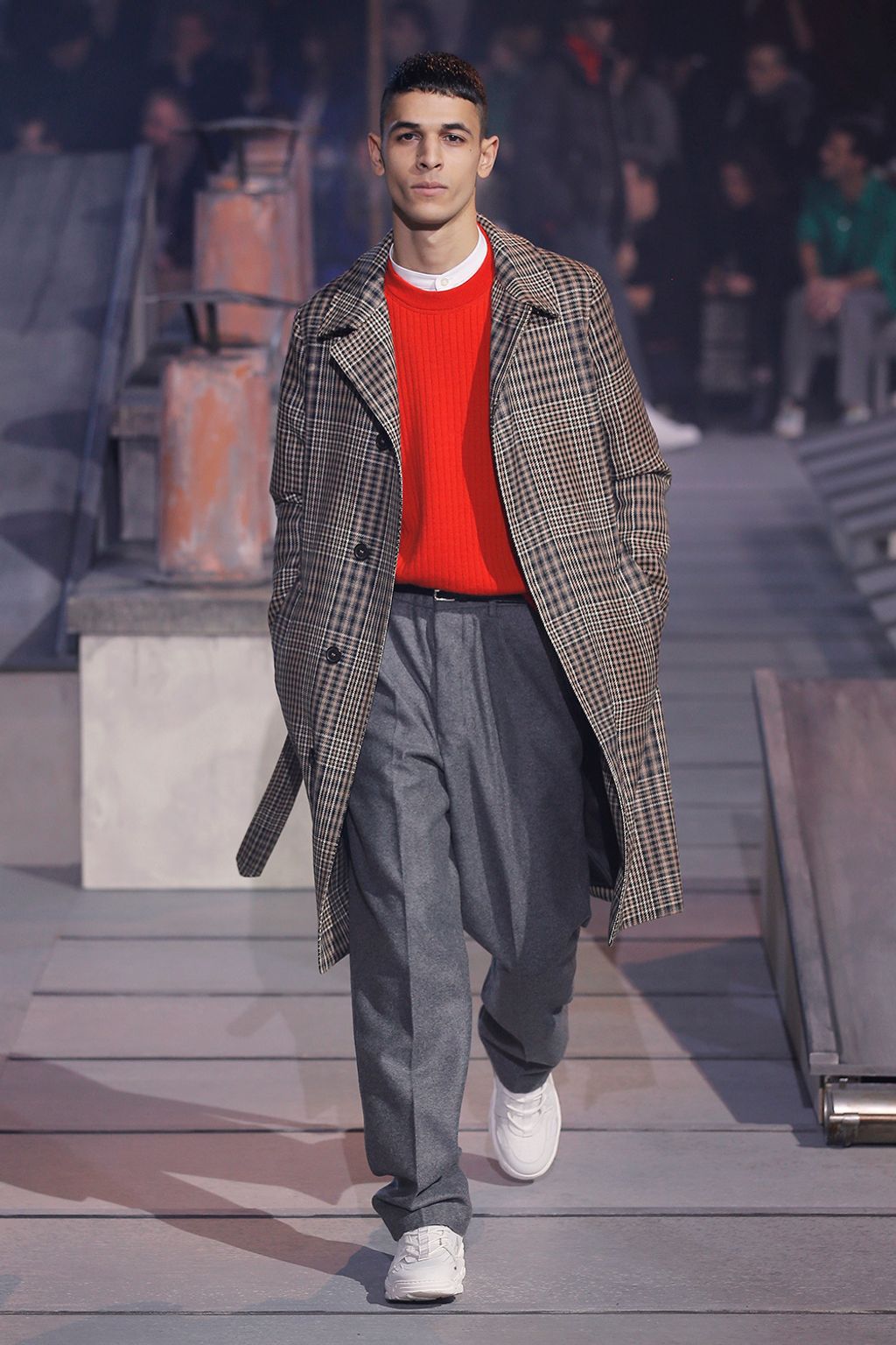Fashion Week Paris Fall/Winter 2018 look 25 from the Ami collection menswear