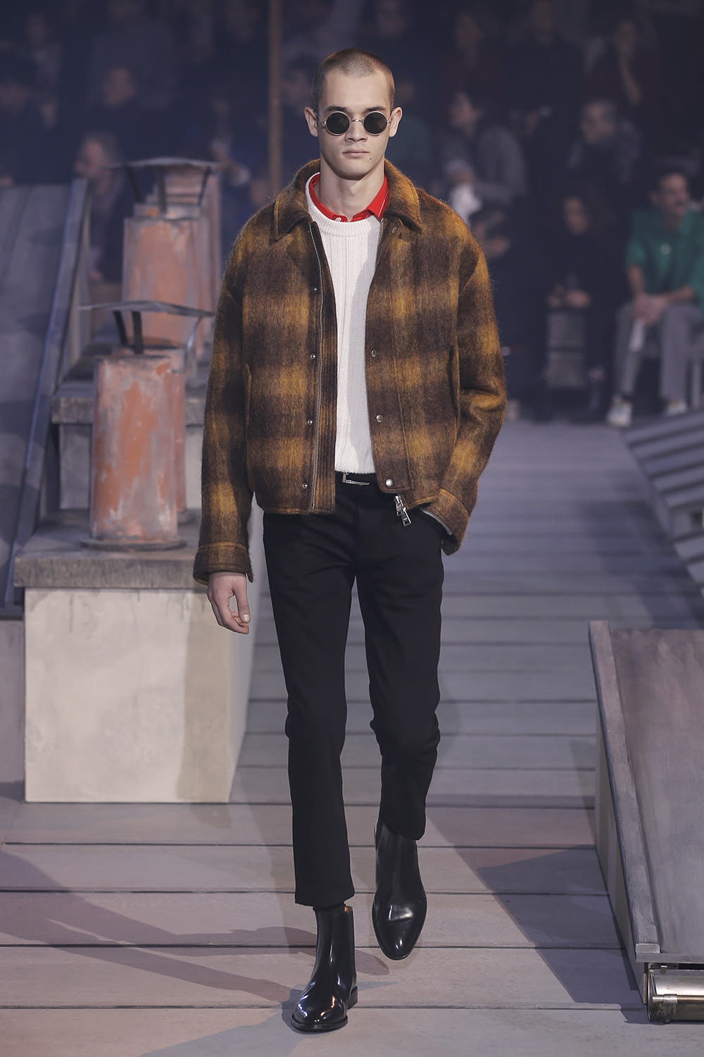 Fashion Week Paris Fall/Winter 2018 look 26 from the Ami collection 男装