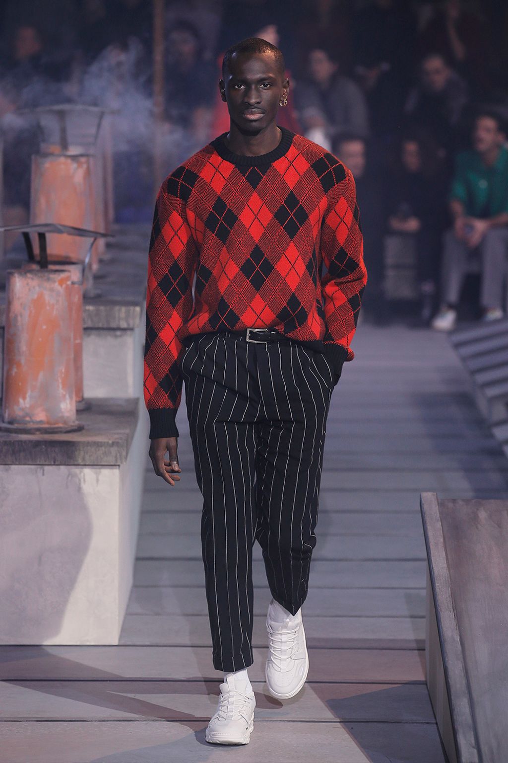 Fashion Week Paris Fall/Winter 2018 look 29 from the Ami collection 男装