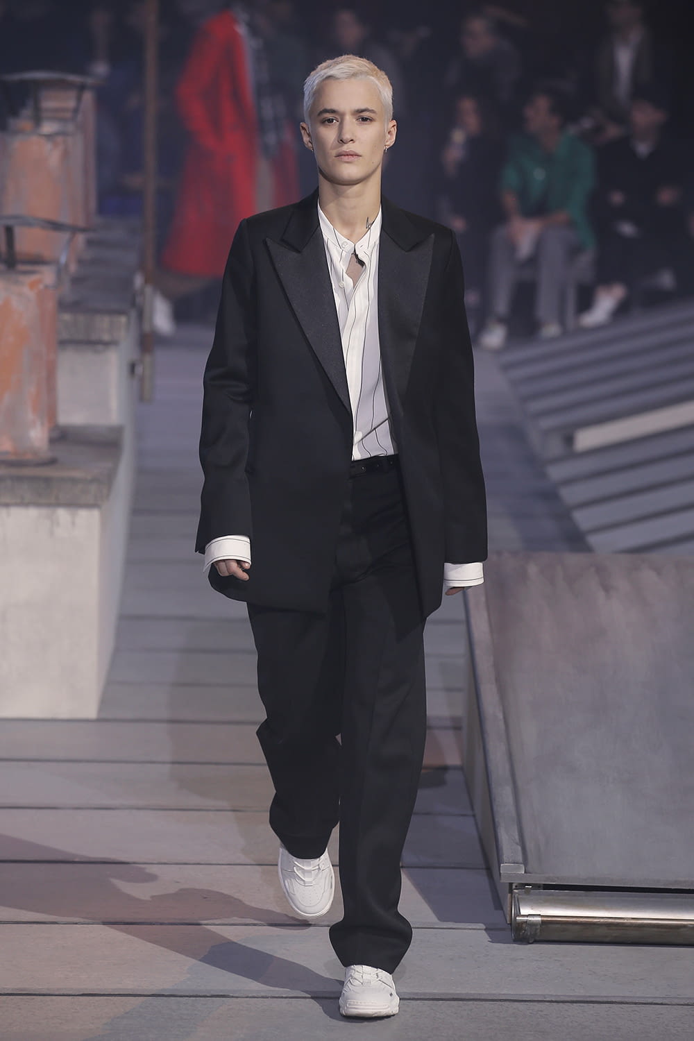Fashion Week Paris Fall/Winter 2018 look 33 from the Ami collection menswear