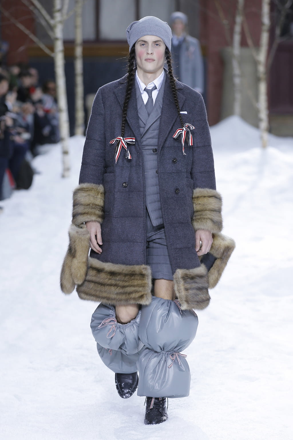 Fashion Week Paris Fall/Winter 2018 look 5 from the Thom Browne collection menswear