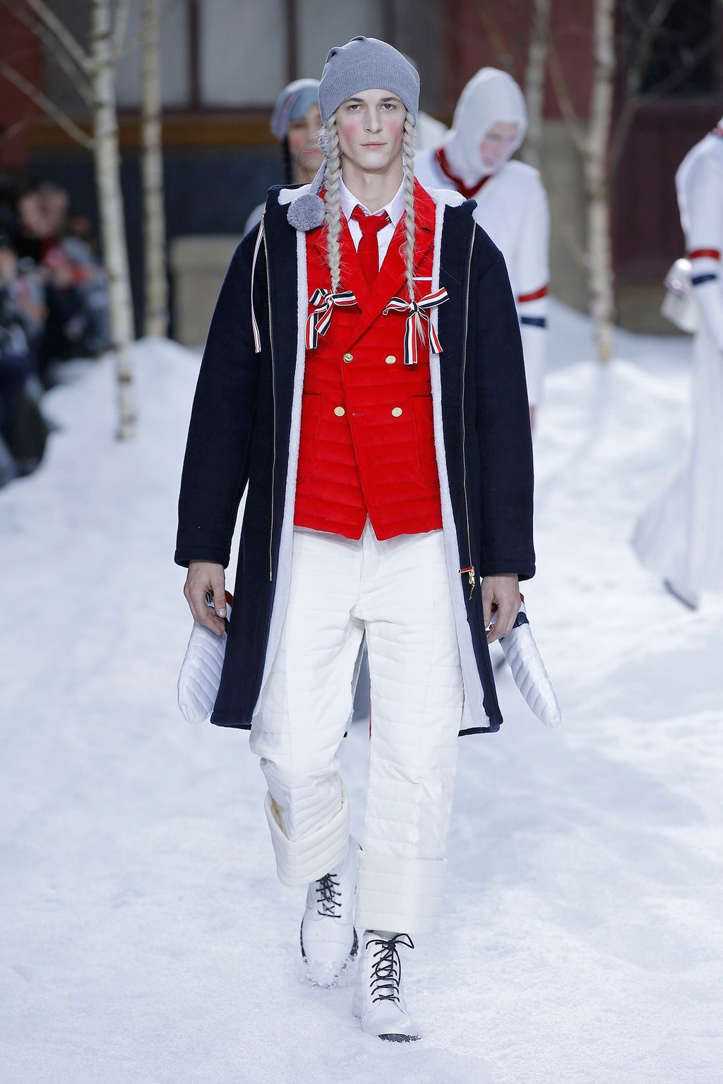 Fashion Week Paris Fall/Winter 2018 look 18 from the Thom Browne collection 男装