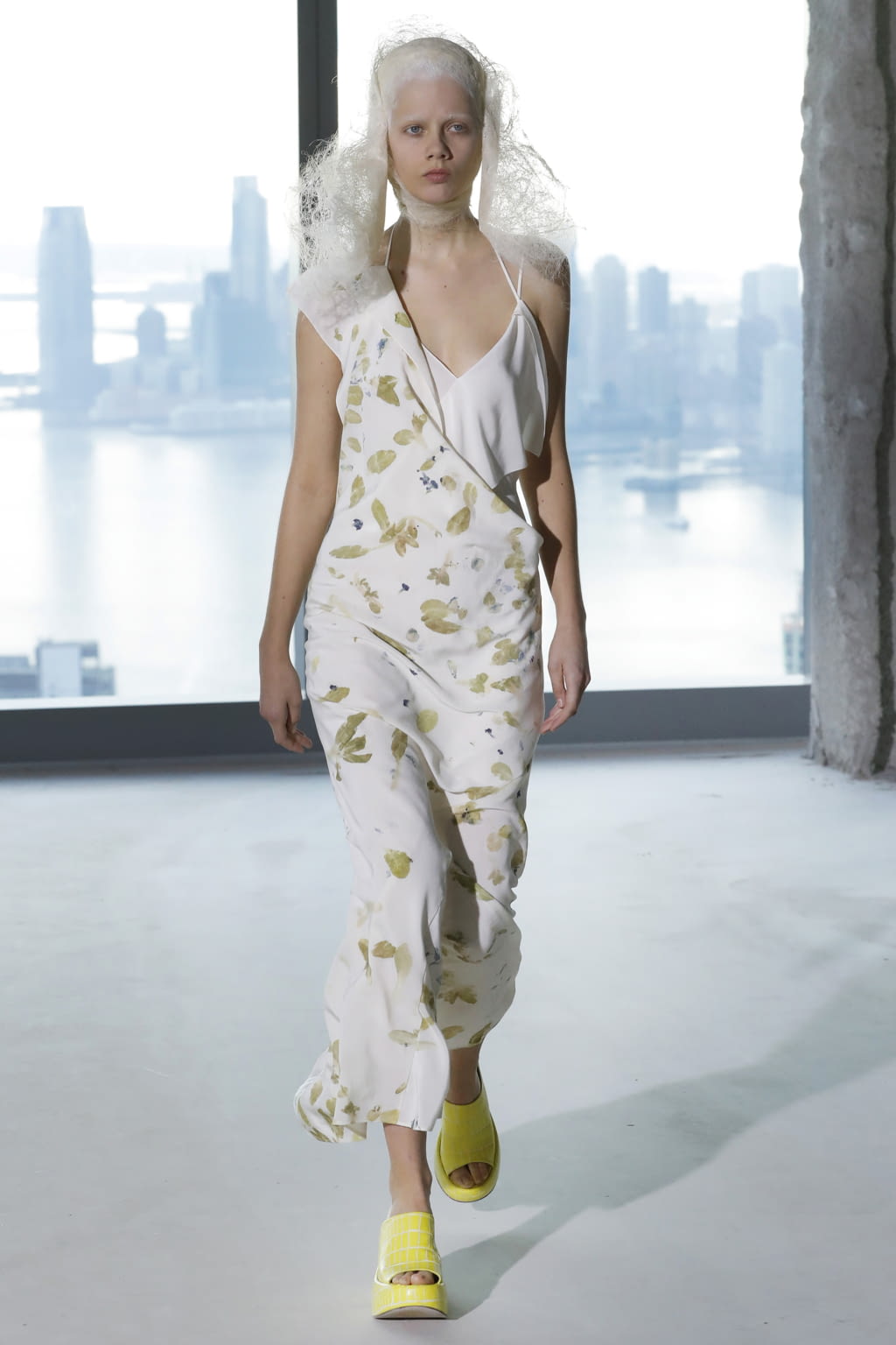 Fashion Week New York Fall/Winter 2020 look 14 de la collection Sies Marjan womenswear