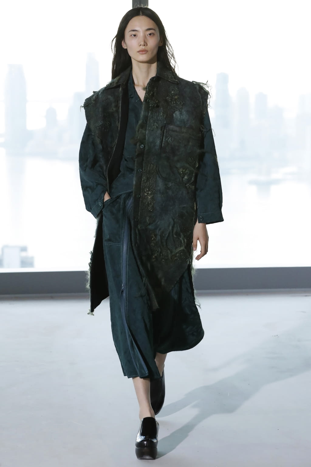 Fashion Week New York Fall/Winter 2020 look 34 from the Sies Marjan collection womenswear