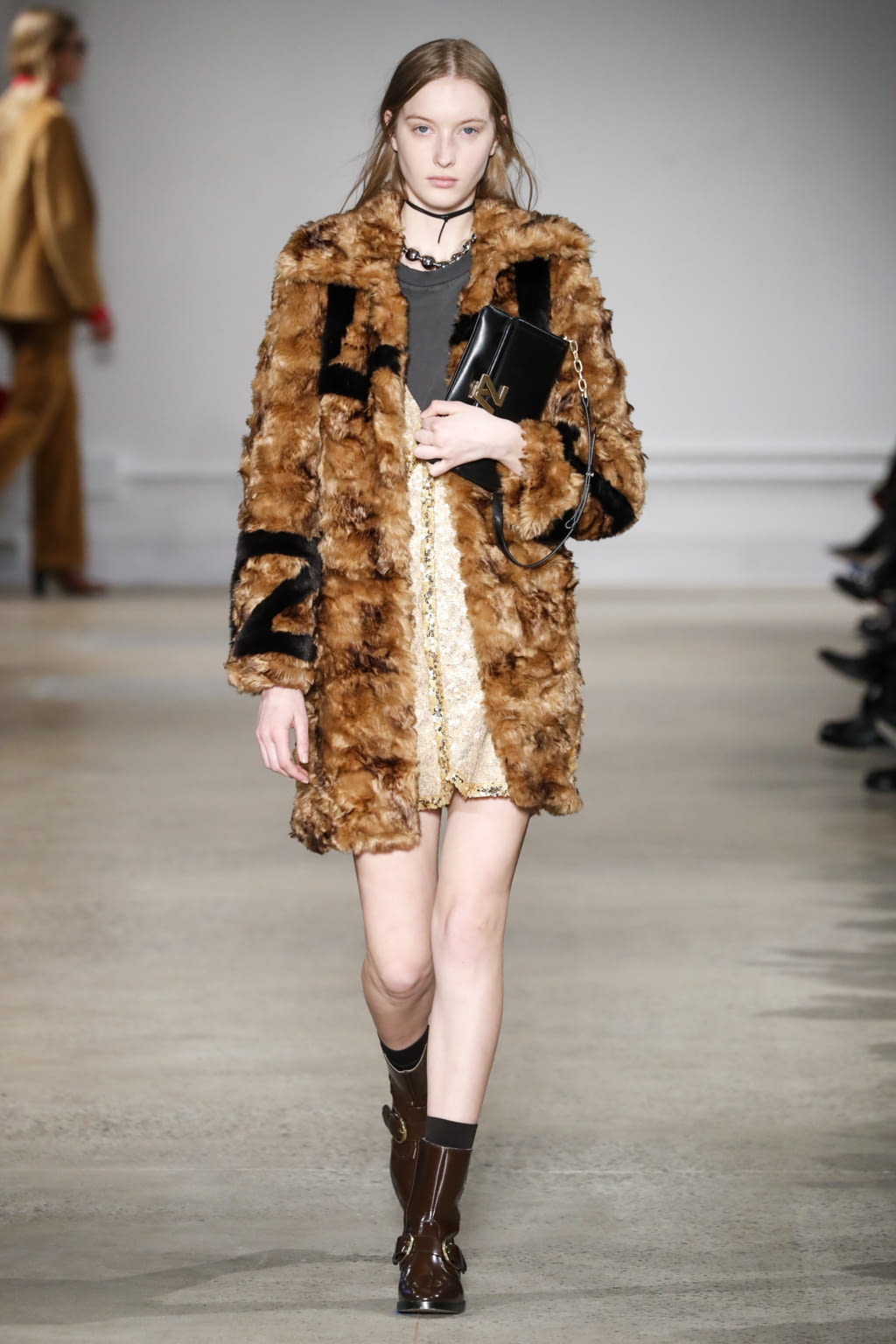 Fashion Week New York Fall/Winter 2020 look 21 from the Zadig&Voltaire collection 女装