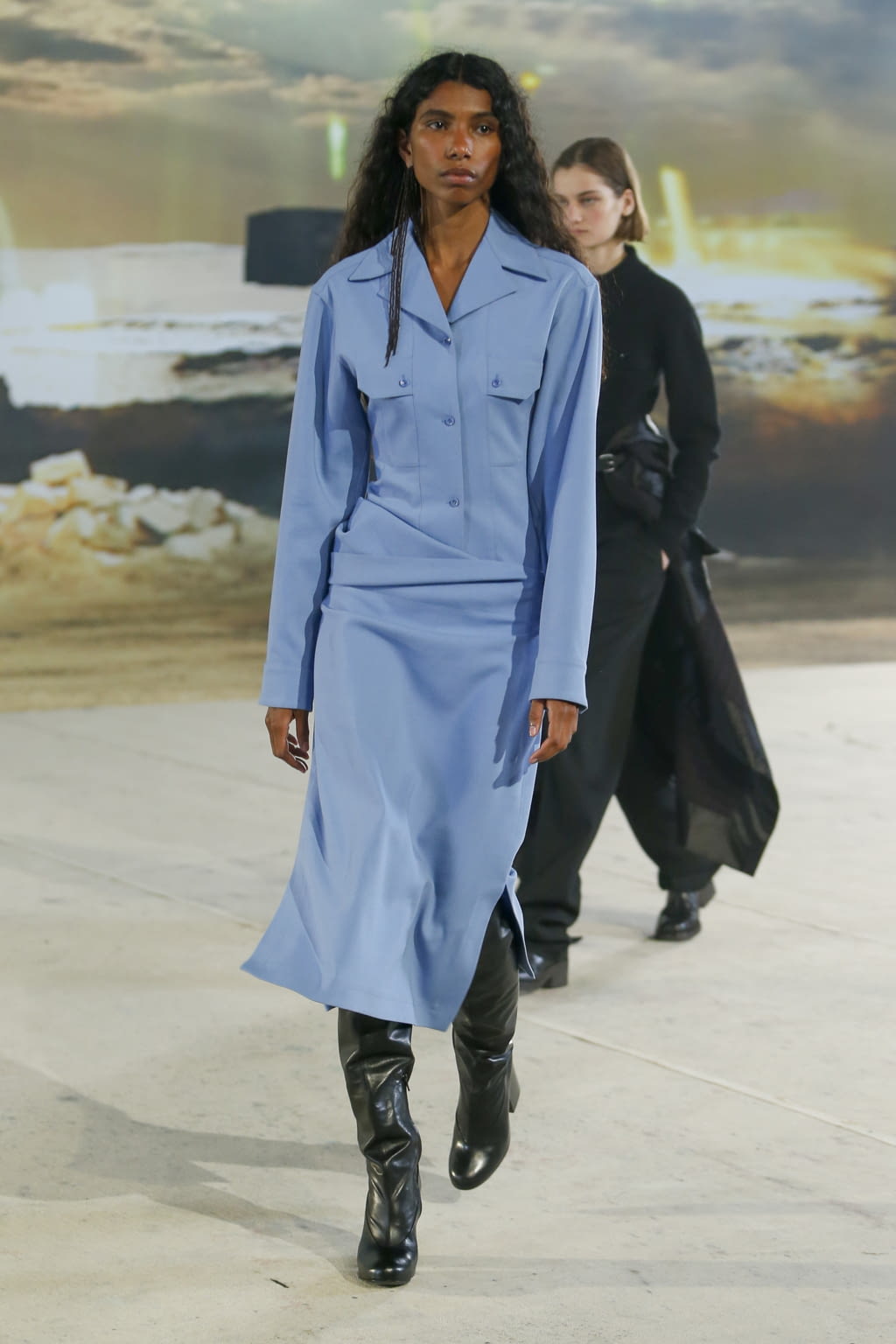 Fashion Week Paris Fall/Winter 2022 look 55 de la collection Lemaire menswear