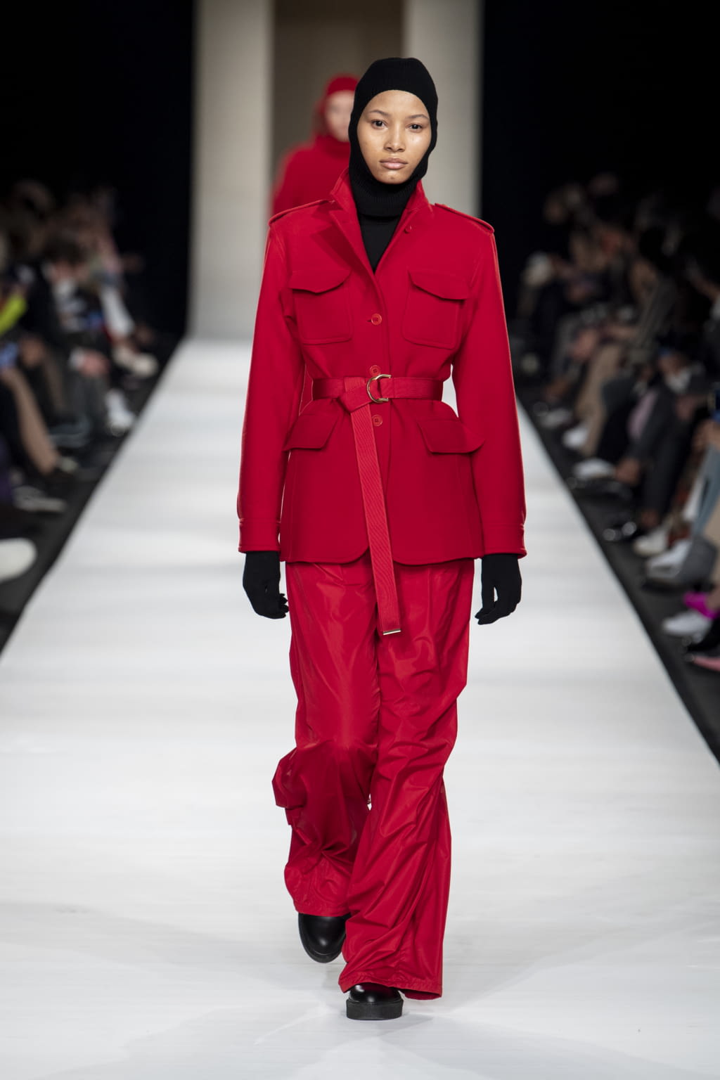 Fashion Week Milan Fall/Winter 2022 look 22 from the Max Mara collection womenswear