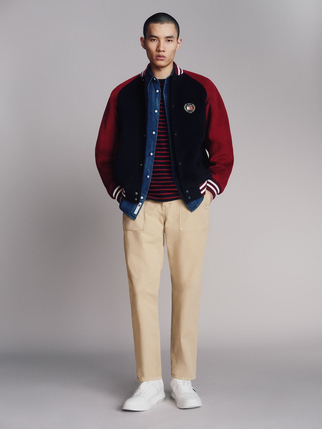 Fashion Week New York Fall/Winter 2024 look 10 from the Tommy Jeans collection womenswear
