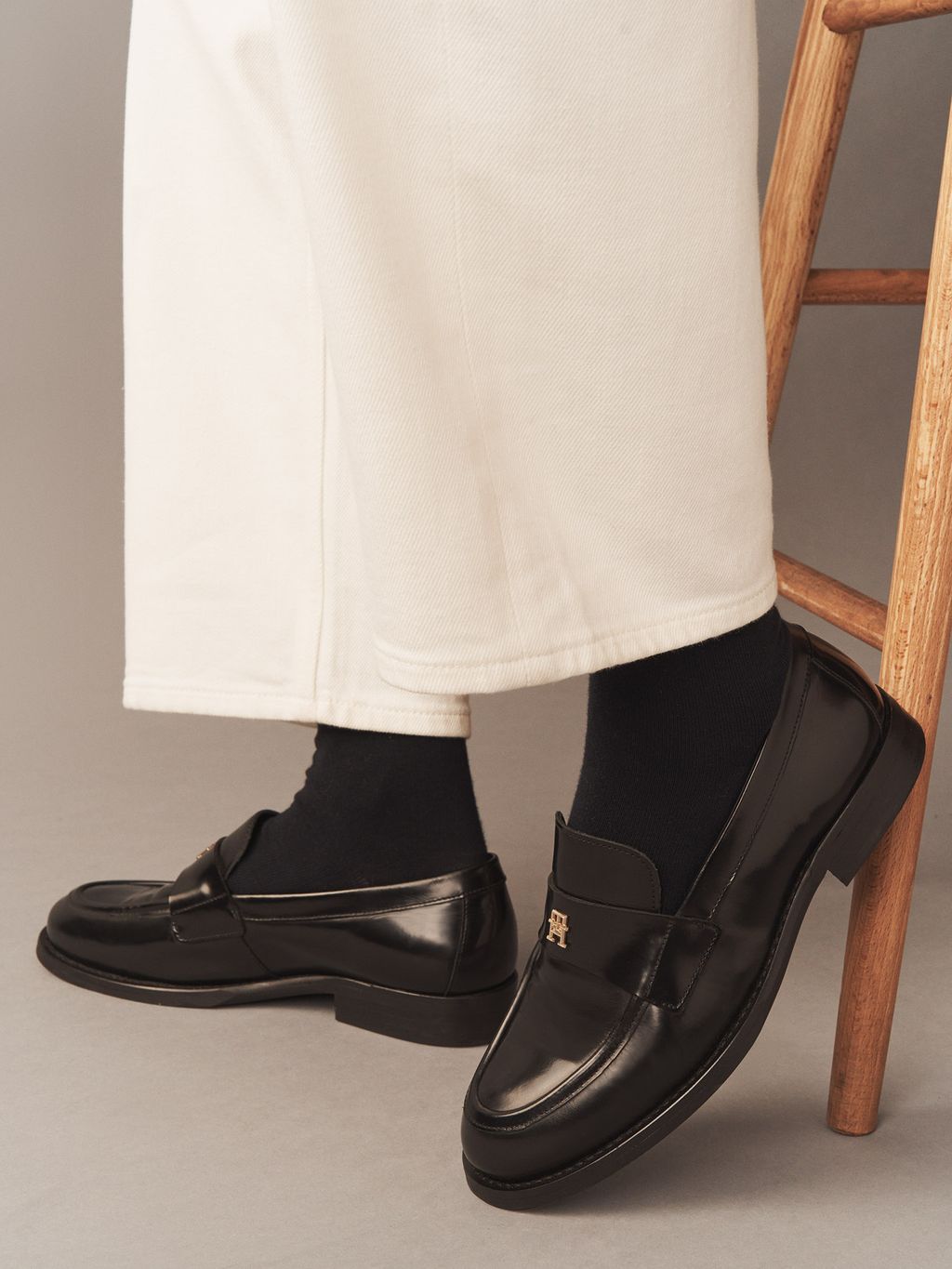 Fashion Week New York Fall/Winter 2024 look 9 from the Tommy Hilfiger collection 女装配饰