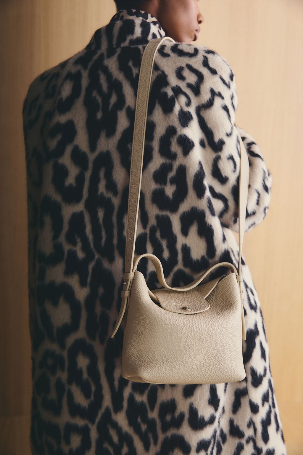 Fashion Week Paris Fall/Winter 2026 look 66 from the Longchamp collection 女装