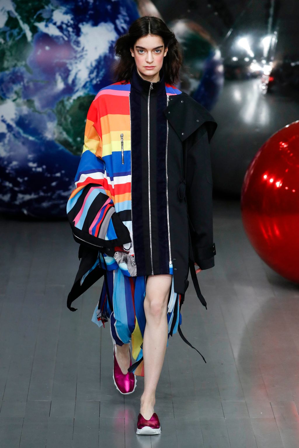 Fashion Week London Fall/Winter 2018 look 14 from the Fyodor Golan collection womenswear