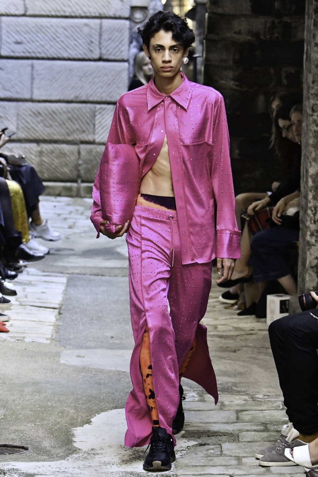 Fashion Week London Spring/Summer 2020 look 30 from the Fyodor Golan collection 女装