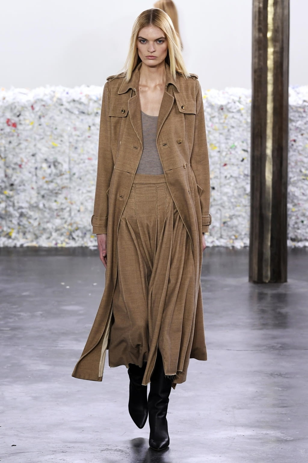 Fashion Week New York Fall/Winter 2020 look 2 from the Gabriela Hearst collection 女装