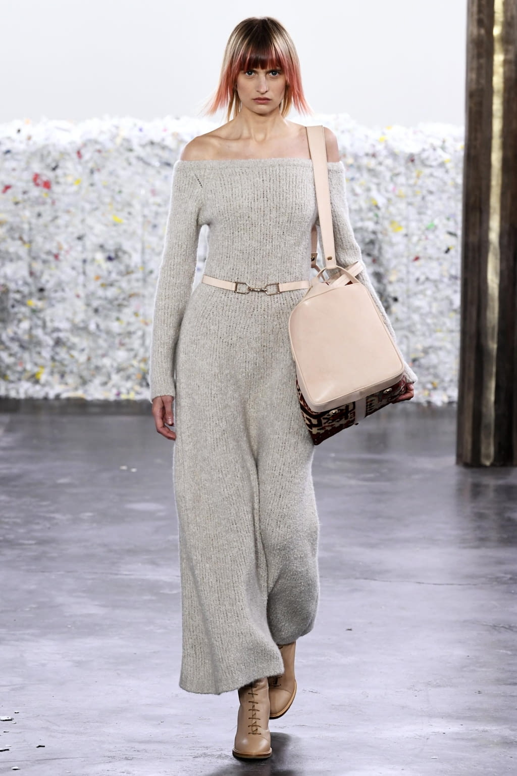 Fashion Week New York Fall/Winter 2020 look 17 from the Gabriela Hearst collection womenswear