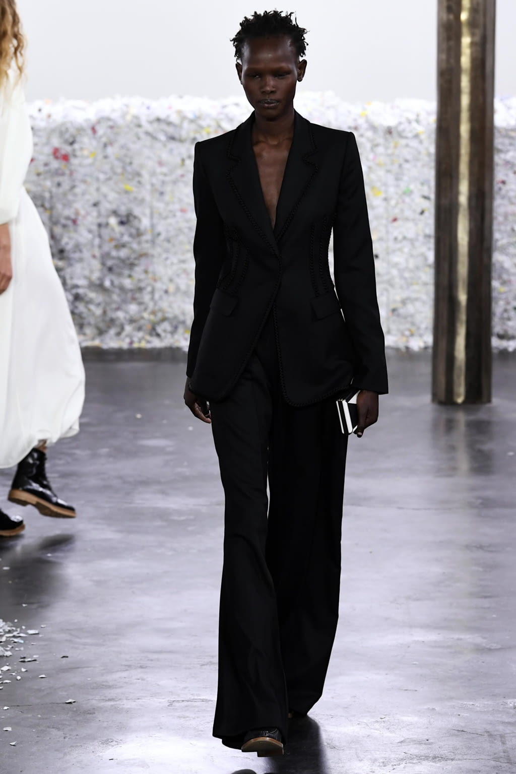 Fashion Week New York Fall/Winter 2020 look 36 from the Gabriela Hearst collection 女装
