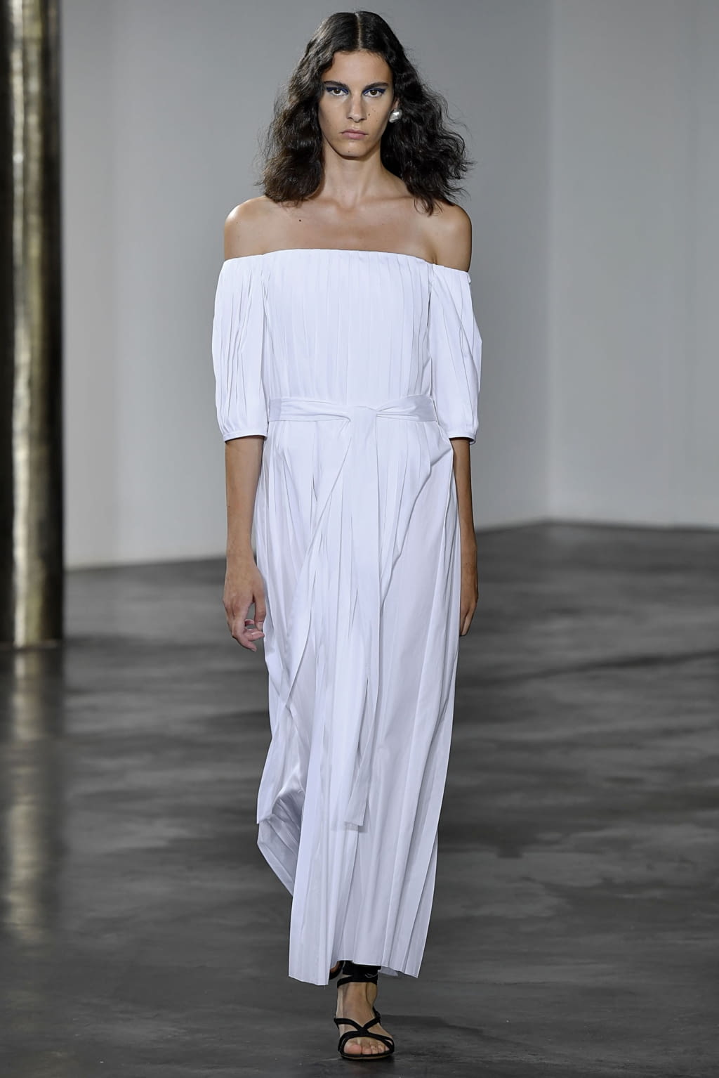 Fashion Week New York Spring/Summer 2019 look 11 from the Gabriela Hearst collection 女装