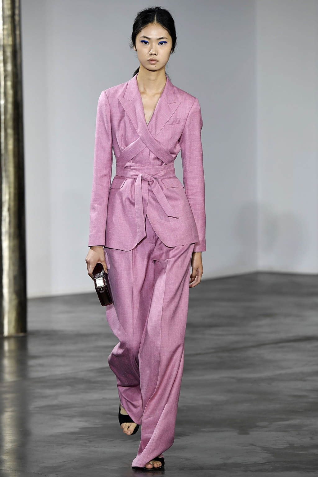 Fashion Week New York Spring/Summer 2019 look 16 from the Gabriela Hearst collection womenswear