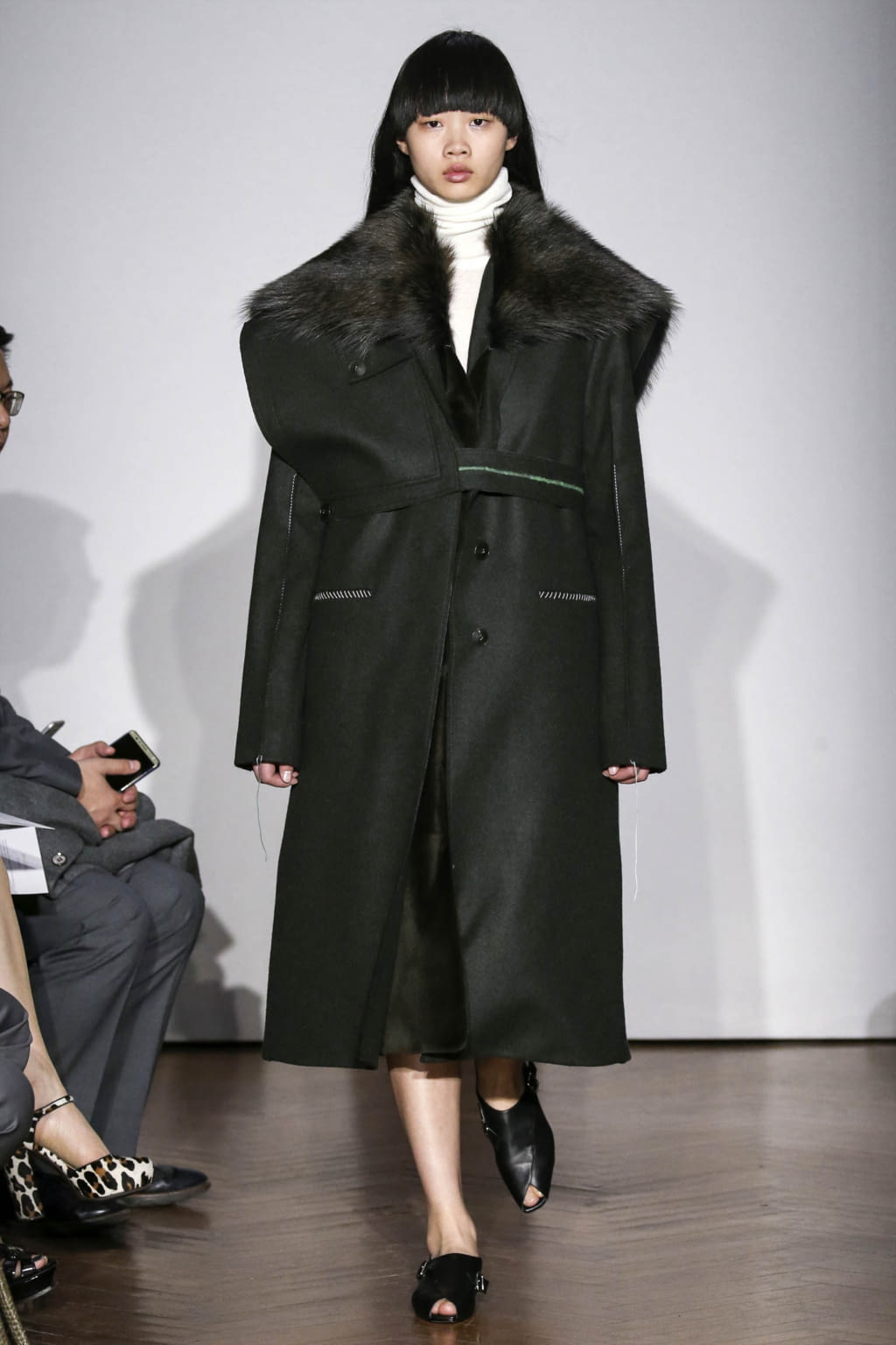 Fashion Week Milan Fall/Winter 2017 look 18 from the Gabriele Colangelo collection womenswear