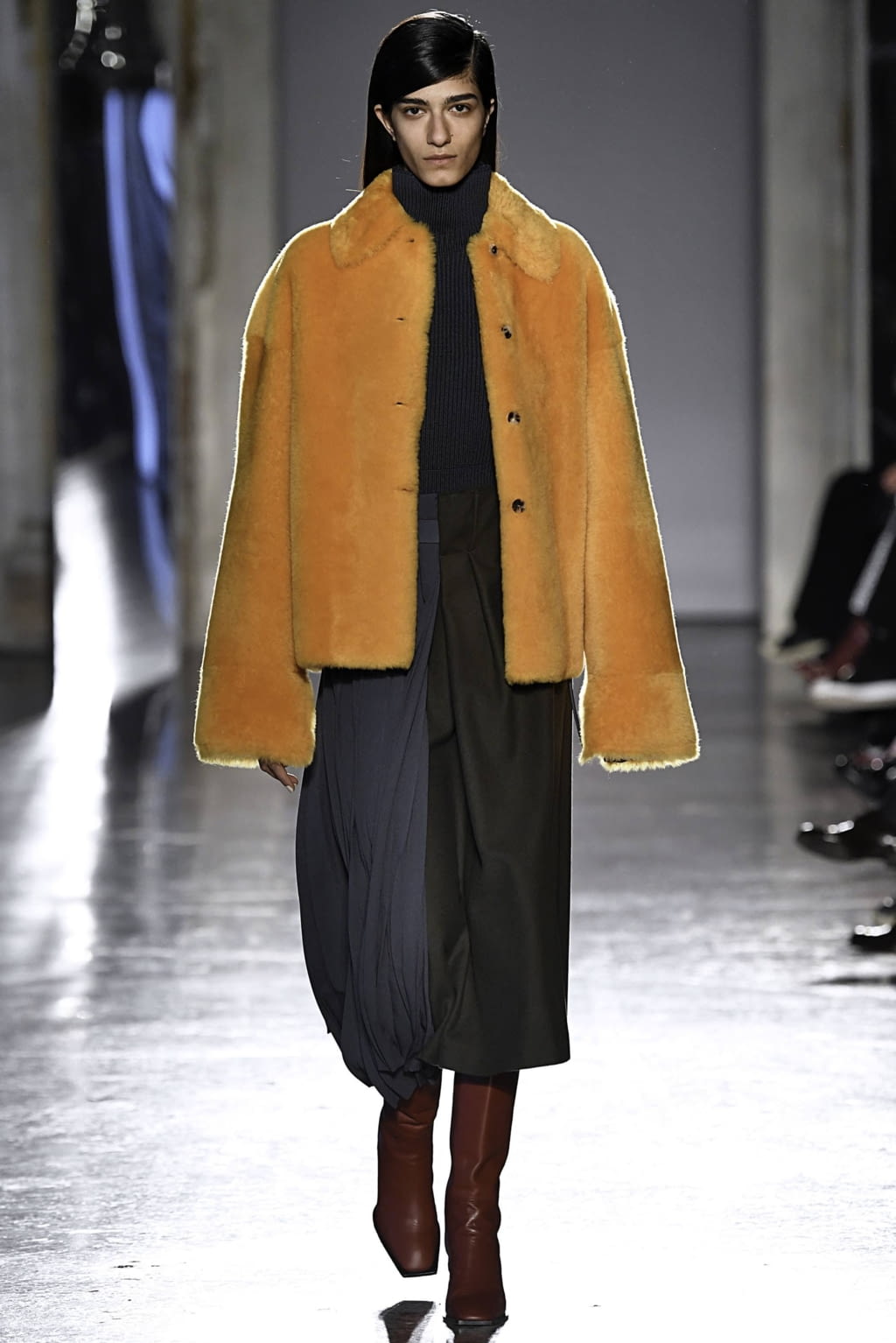 Fashion Week Milan Fall/Winter 2019 look 17 from the Gabriele Colangelo collection womenswear
