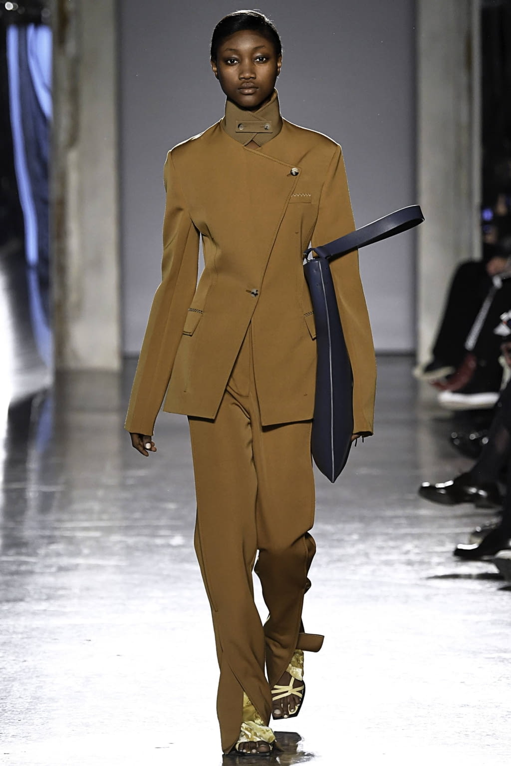 Fashion Week Milan Fall/Winter 2019 look 18 from the Gabriele Colangelo collection womenswear