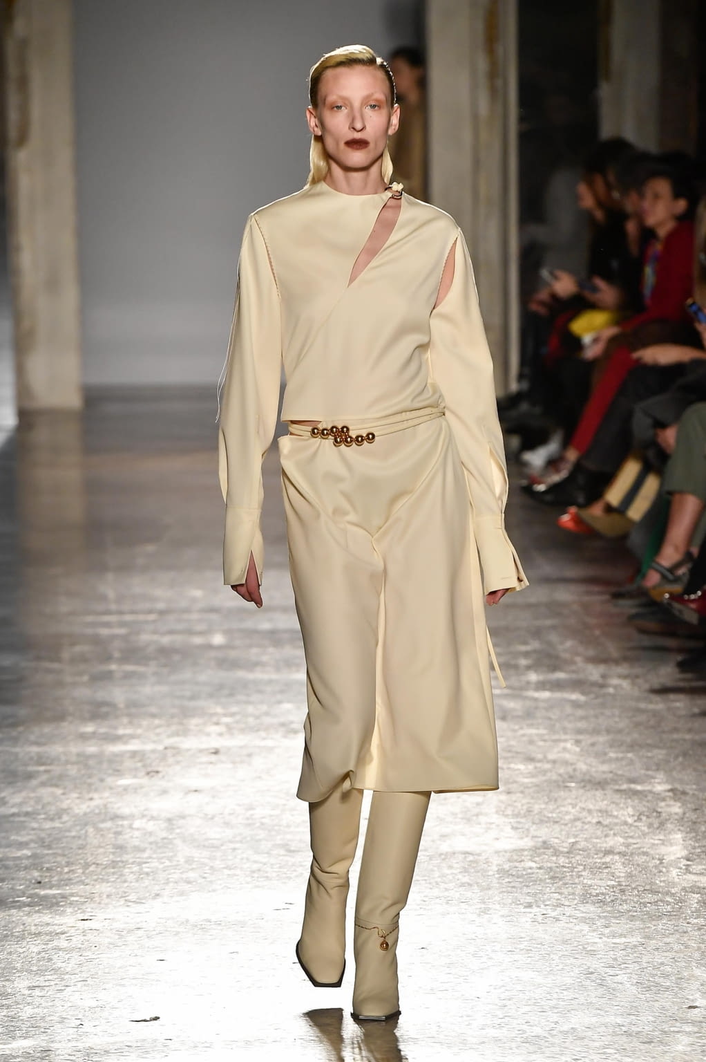 Fashion Week Milan Fall/Winter 2020 look 27 de la collection Gabriele Colangelo womenswear