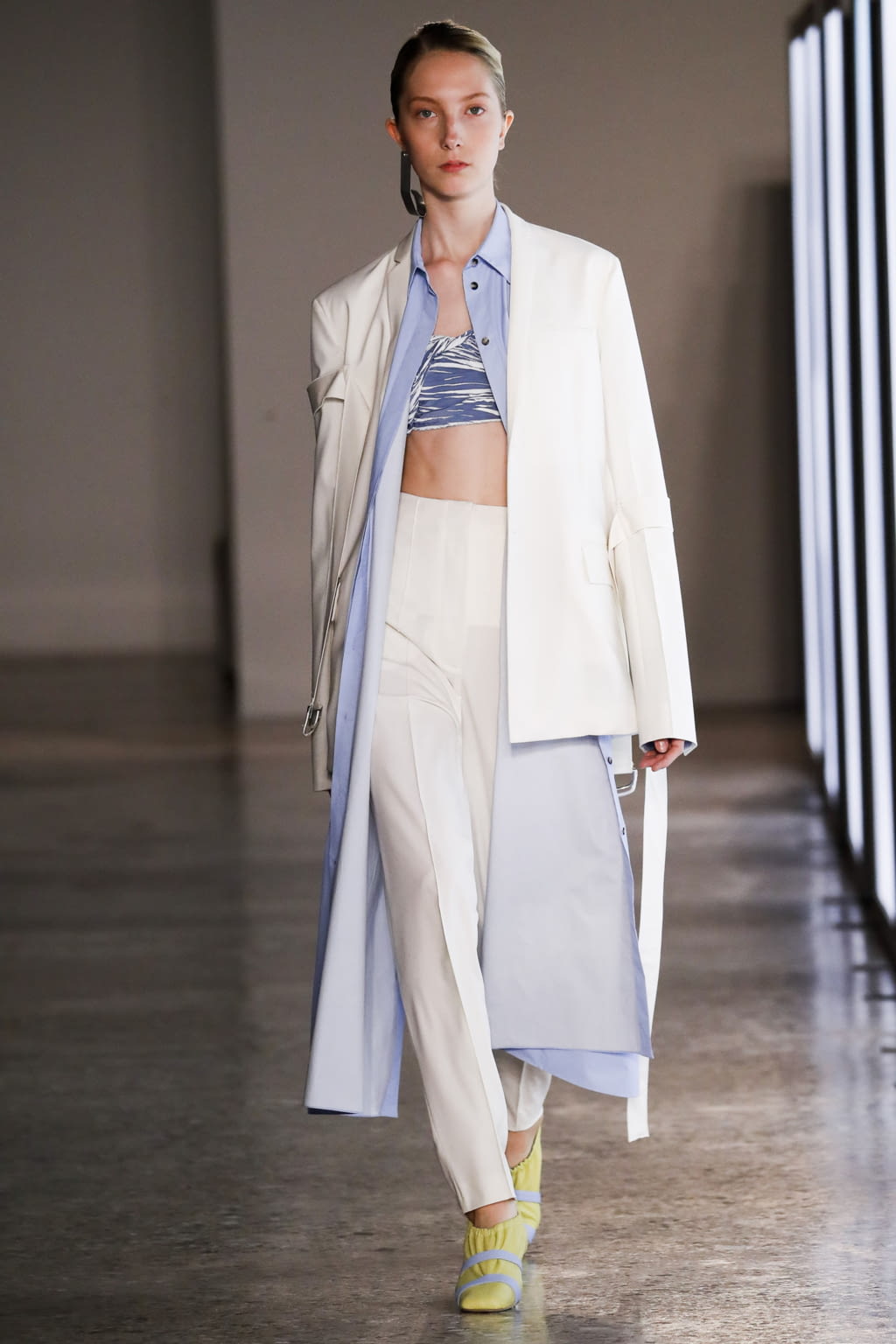 Fashion Week Milan Spring/Summer 2018 look 19 from the Gabriele Colangelo collection womenswear