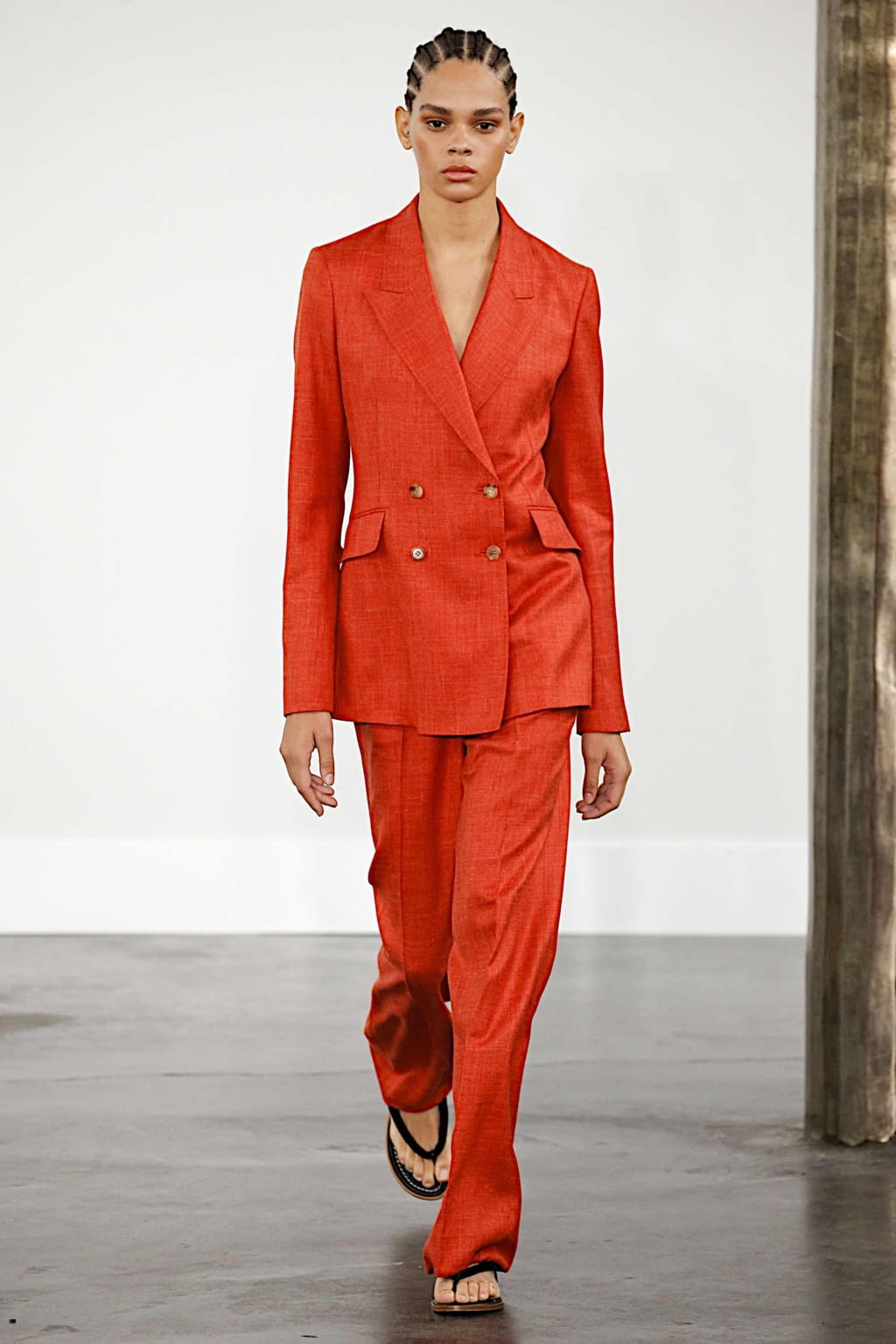 Fashion Week New York Spring/Summer 2020 look 15 from the Gabriela Hearst collection womenswear