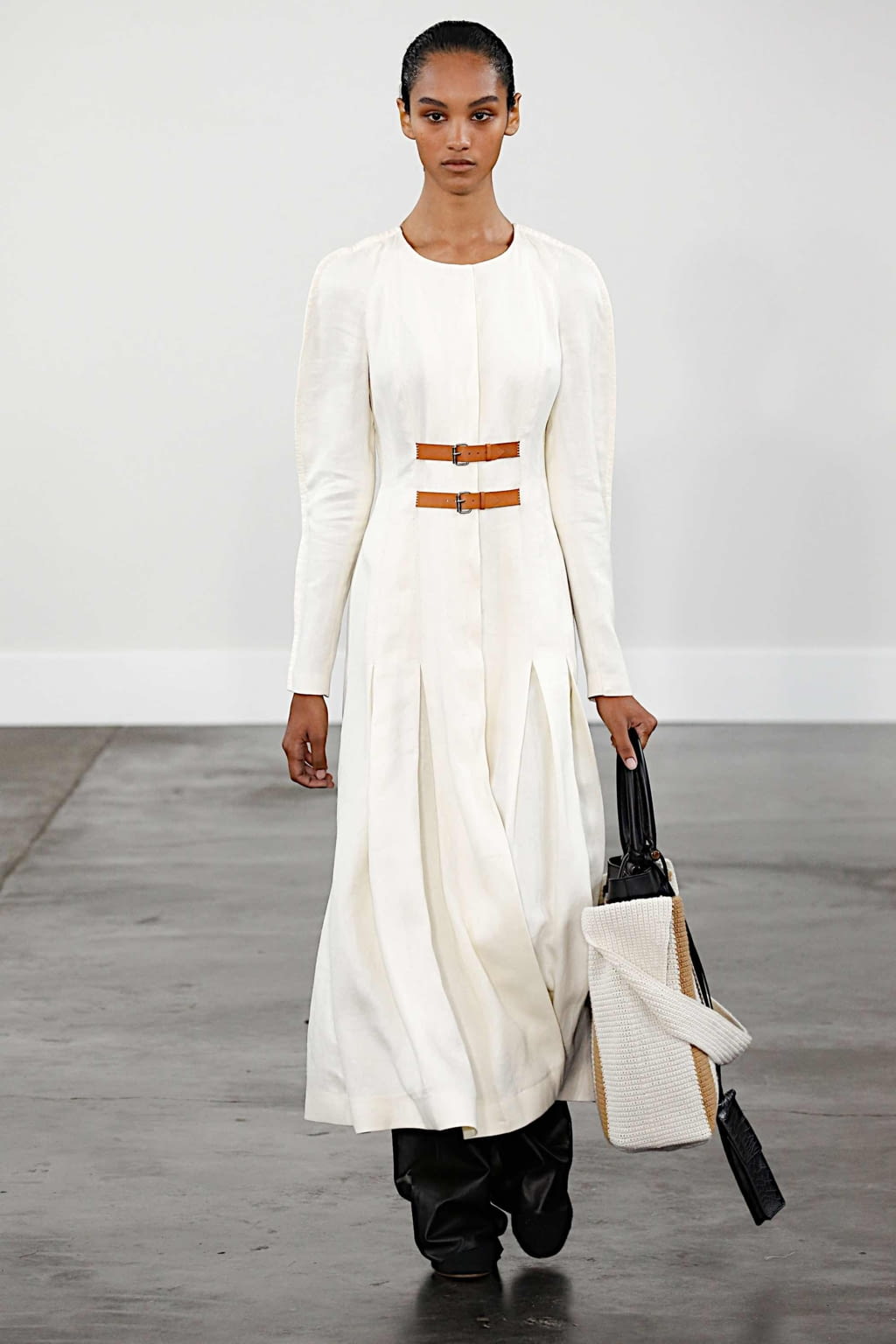 Fashion Week New York Spring/Summer 2020 look 19 from the Gabriela Hearst collection 女装