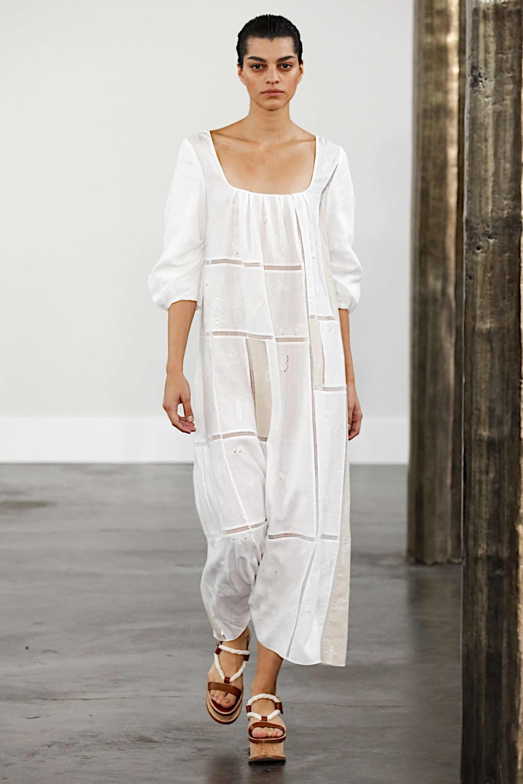 Fashion Week New York Spring/Summer 2020 look 22 from the Gabriela Hearst collection womenswear