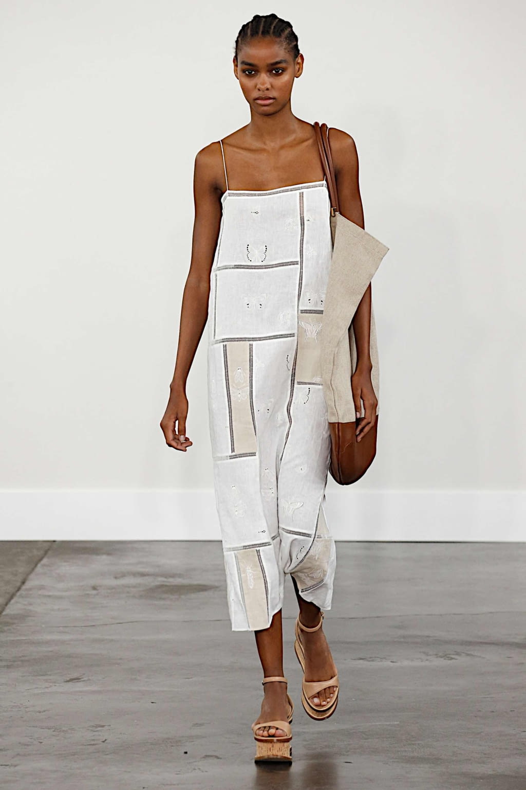 Fashion Week New York Spring/Summer 2020 look 24 from the Gabriela Hearst collection 女装