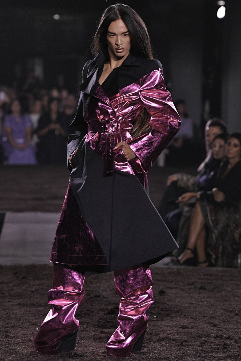 Fashion Week London Spring/Summer 2019 look 8 from the Gareth Pugh collection womenswear