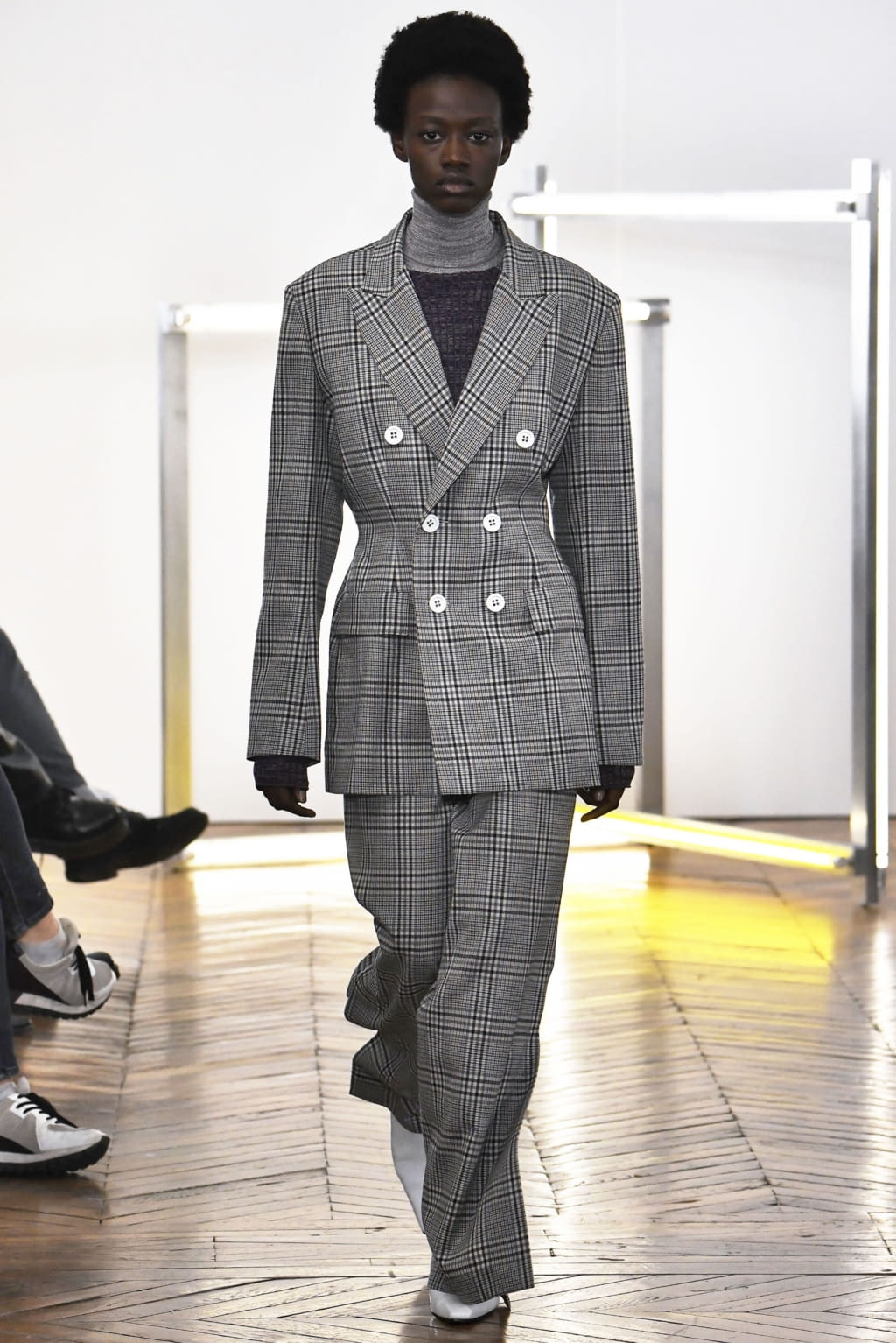 Fashion Week Paris Fall/Winter 2019 look 1 from the GAUCHERE collection womenswear