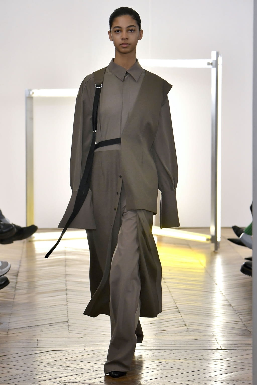 Fashion Week Paris Fall/Winter 2019 look 11 from the GAUCHERE collection womenswear