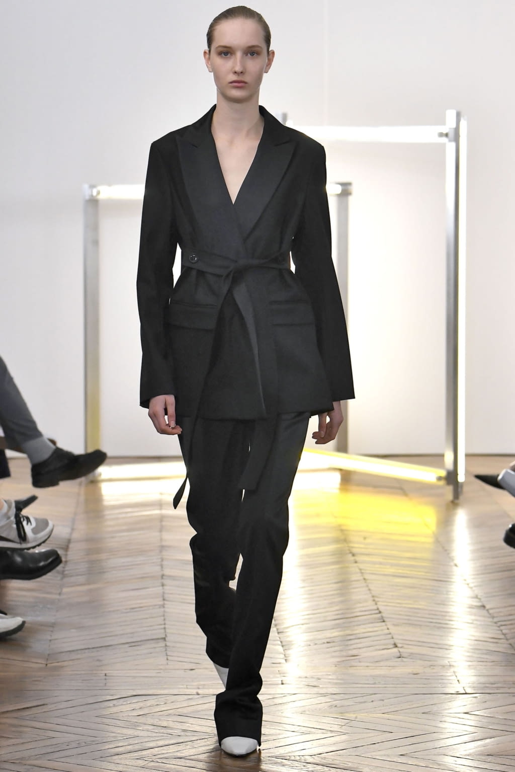 Fashion Week Paris Fall/Winter 2019 look 20 from the GAUCHERE collection womenswear