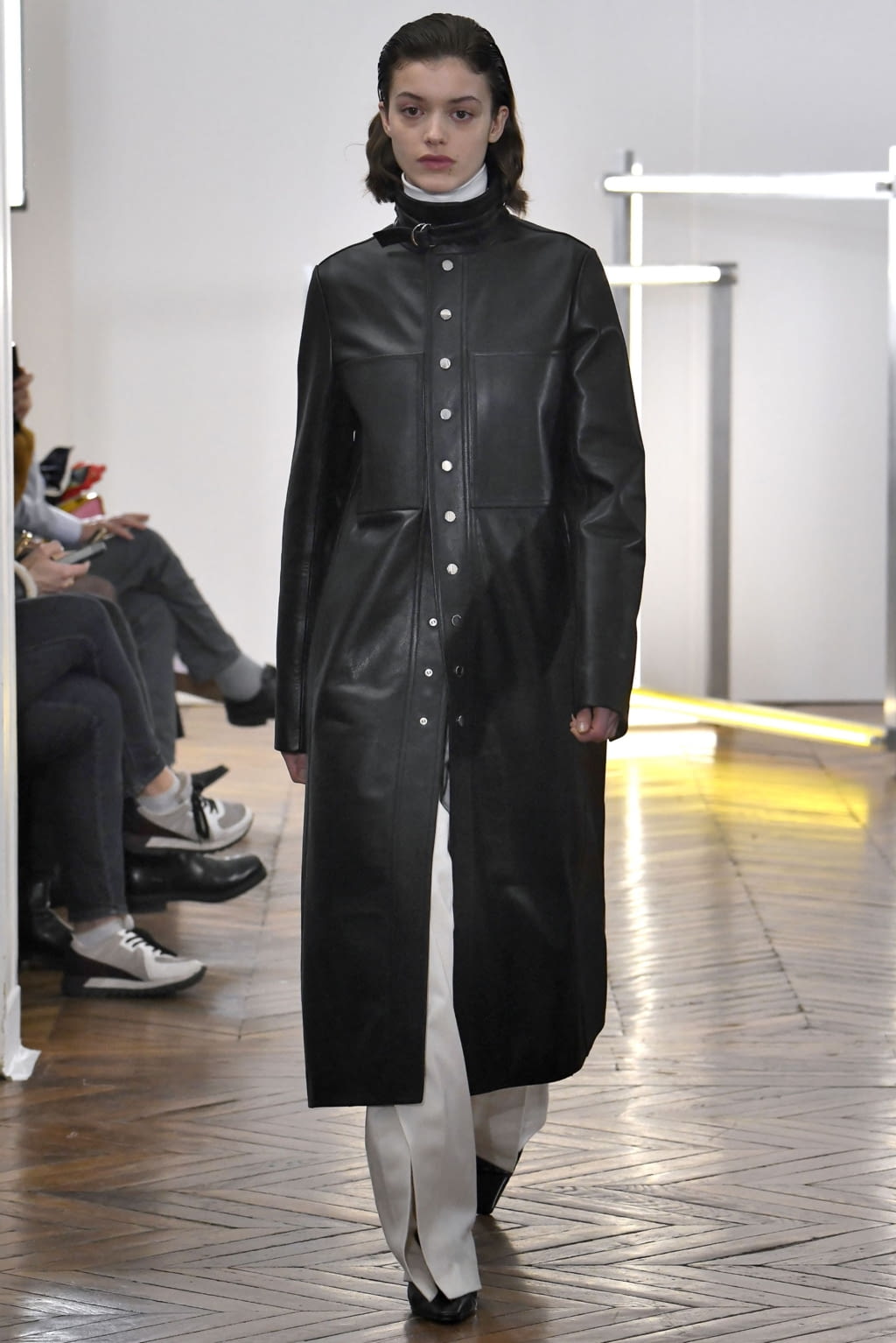 Fashion Week Paris Fall/Winter 2019 look 23 from the GAUCHERE collection womenswear