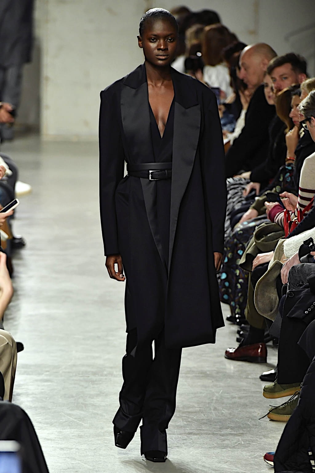 Fashion Week Paris Fall/Winter 2020 look 30 from the GAUCHERE collection womenswear