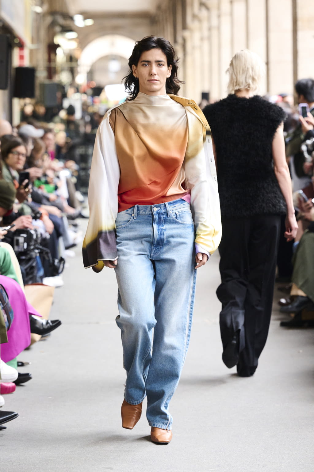 Fashion Week Paris Fall/Winter 2022 look 25 de la collection GAUCHERE womenswear