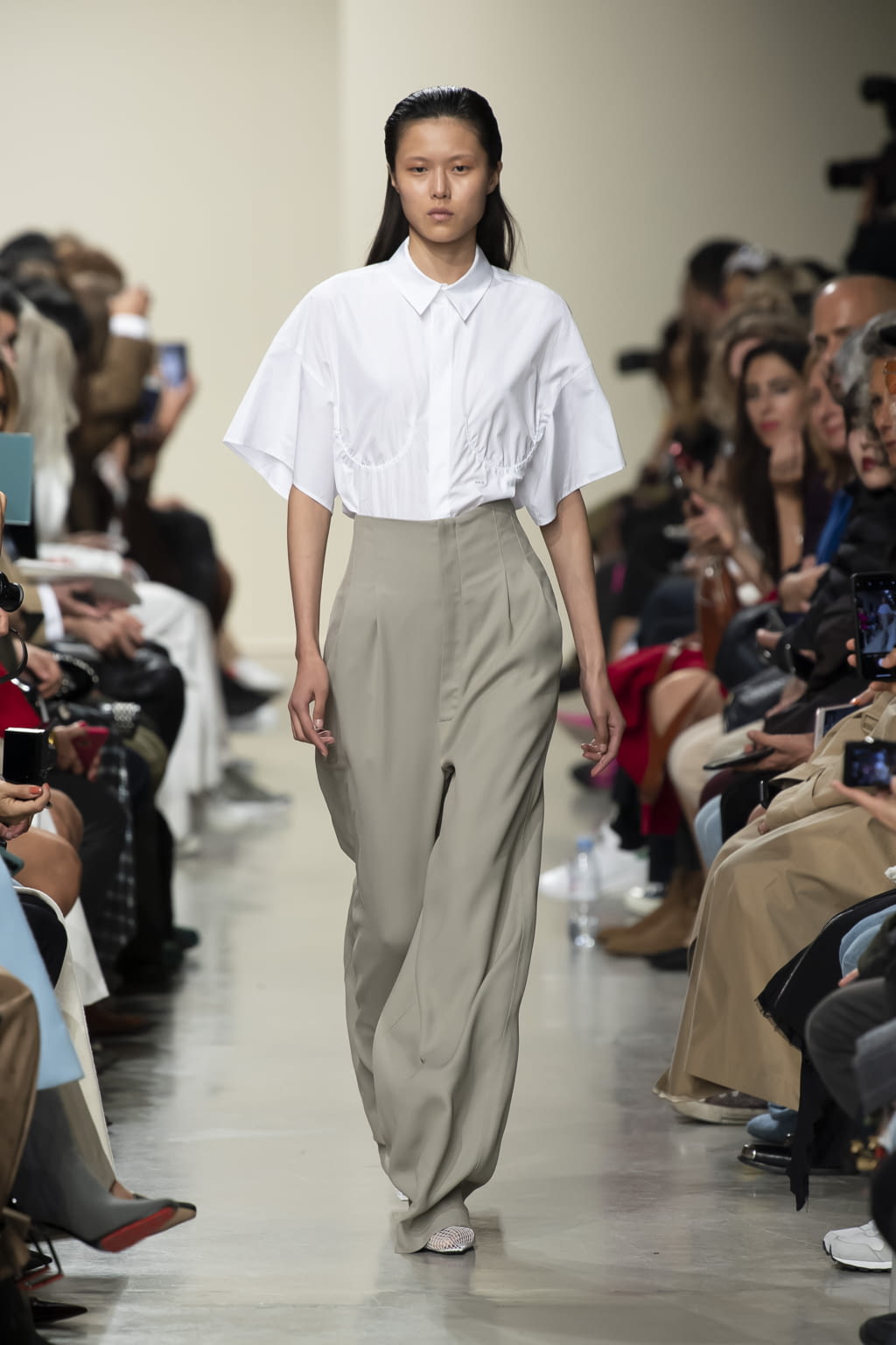 Fashion Week Paris Spring/Summer 2020 look 11 from the GAUCHERE collection womenswear