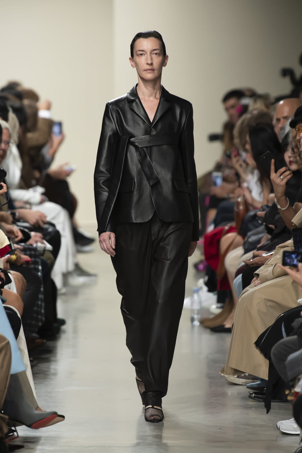 Fashion Week Paris Spring/Summer 2020 look 14 from the GAUCHERE collection womenswear