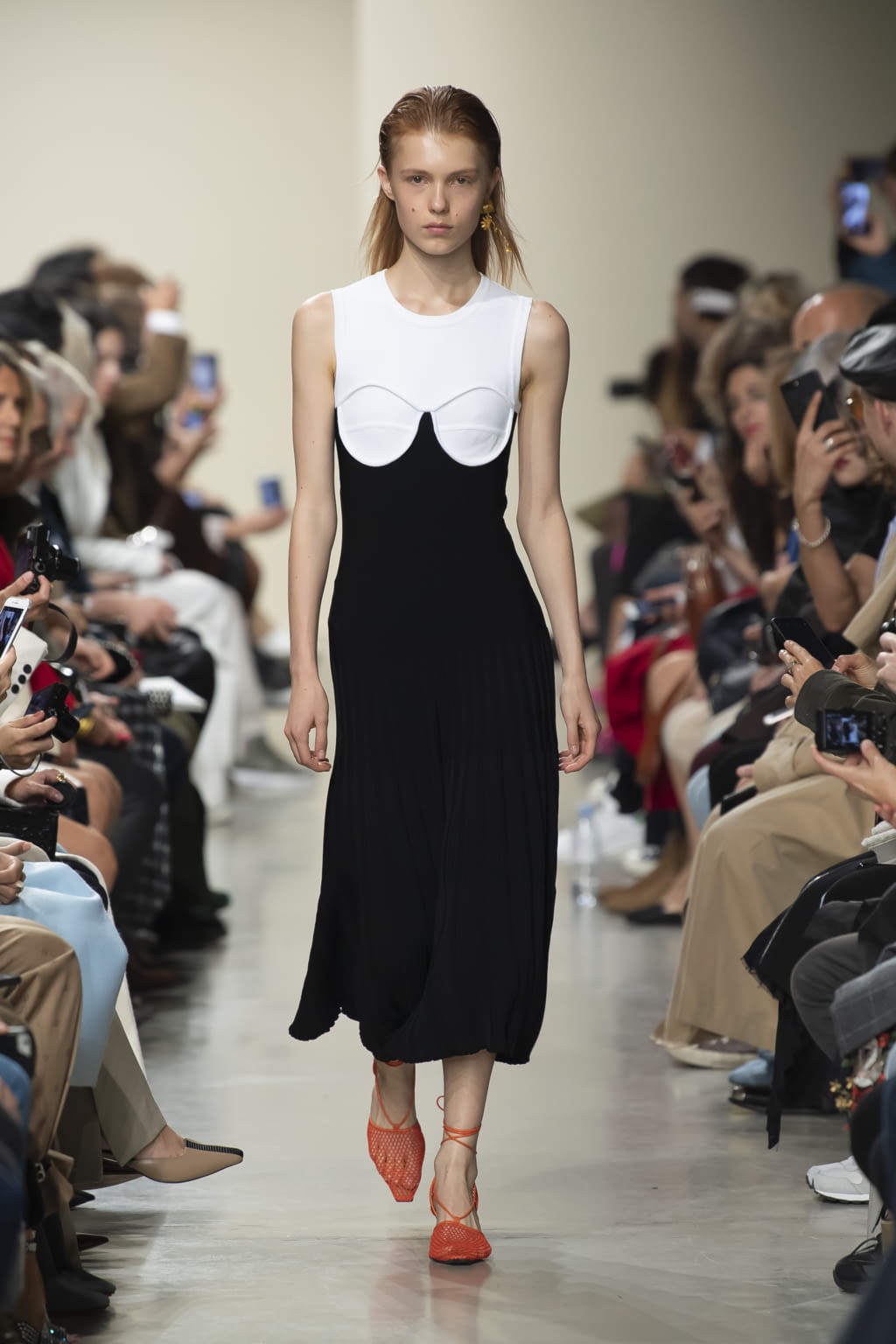 Fashion Week Paris Spring/Summer 2020 look 17 from the GAUCHERE collection womenswear