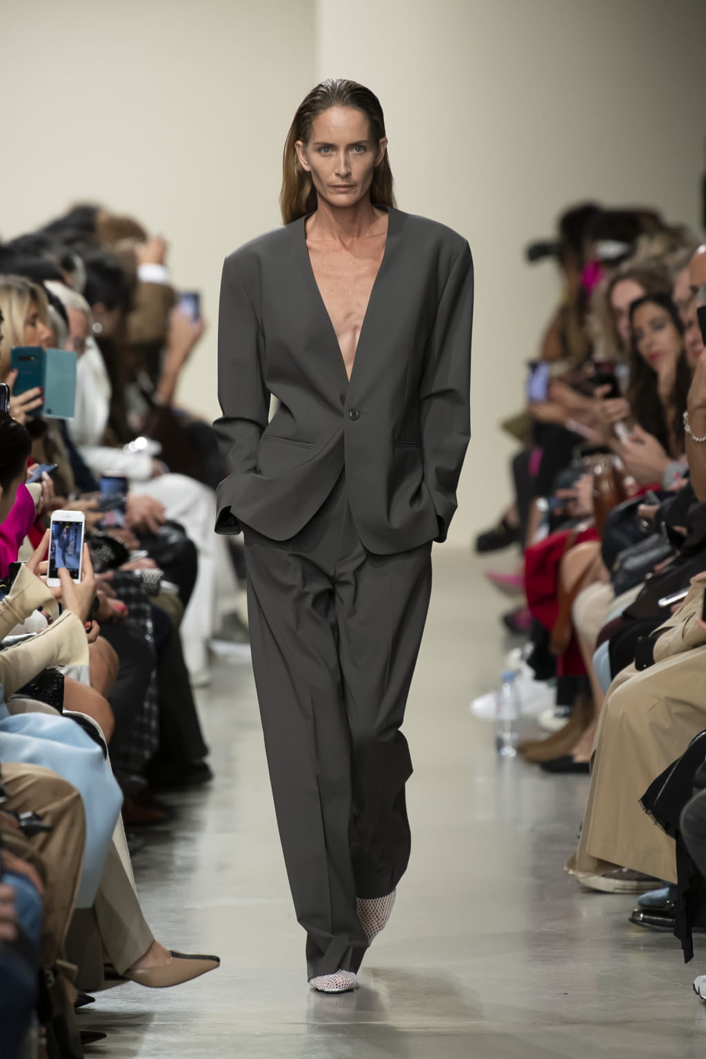 Fashion Week Paris Spring/Summer 2020 look 18 from the GAUCHERE collection womenswear