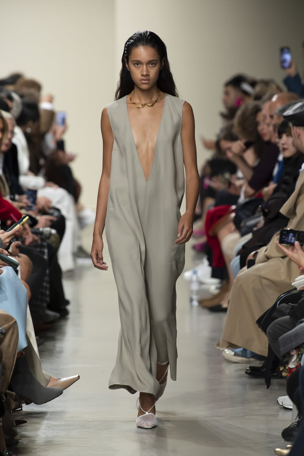 Fashion Week Paris Spring/Summer 2020 look 25 from the GAUCHERE collection 女装