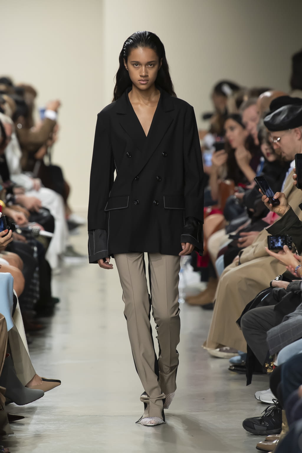 Fashion Week Paris Spring/Summer 2020 look 8 from the GAUCHERE collection womenswear