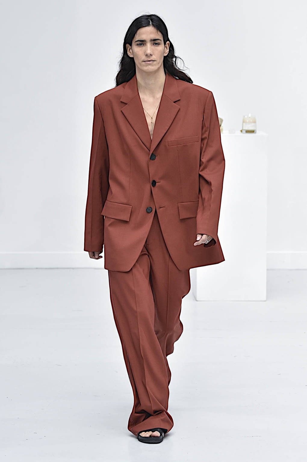 Fashion Week Paris Spring/Summer 2021 look 2 from the GAUCHERE collection 女装