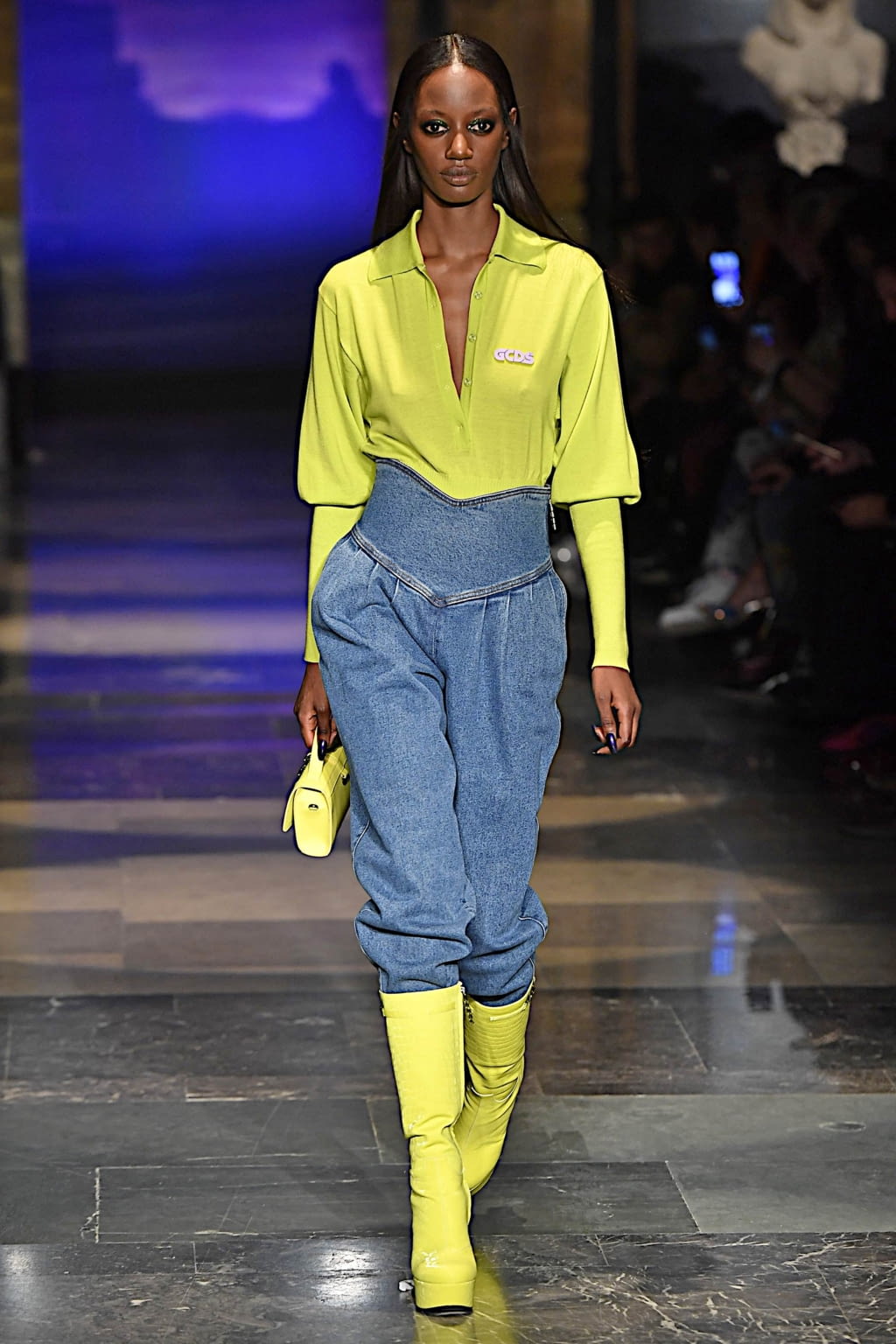 Fashion Week Milan Fall/Winter 2020 look 19 de la collection GCDS womenswear
