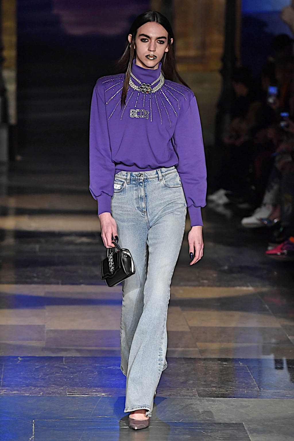 Fashion Week Milan Fall/Winter 2020 look 29 from the GCDS collection 女装