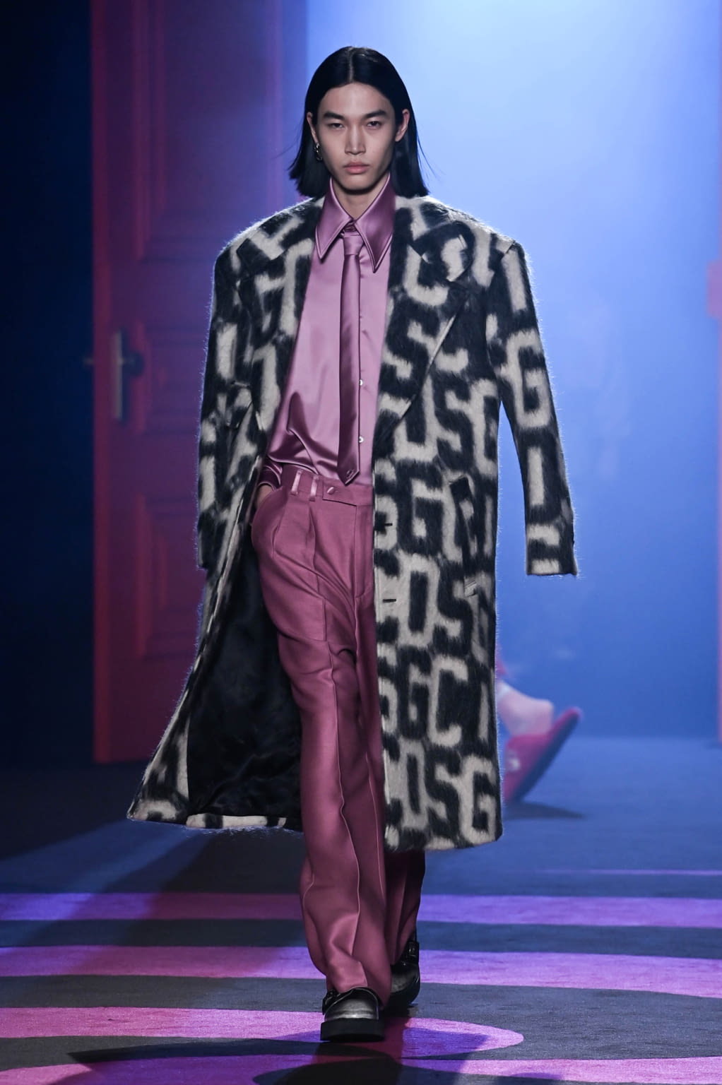 Fashion Week Milan Fall/Winter 2022 look 15 from the GCDS collection 女装