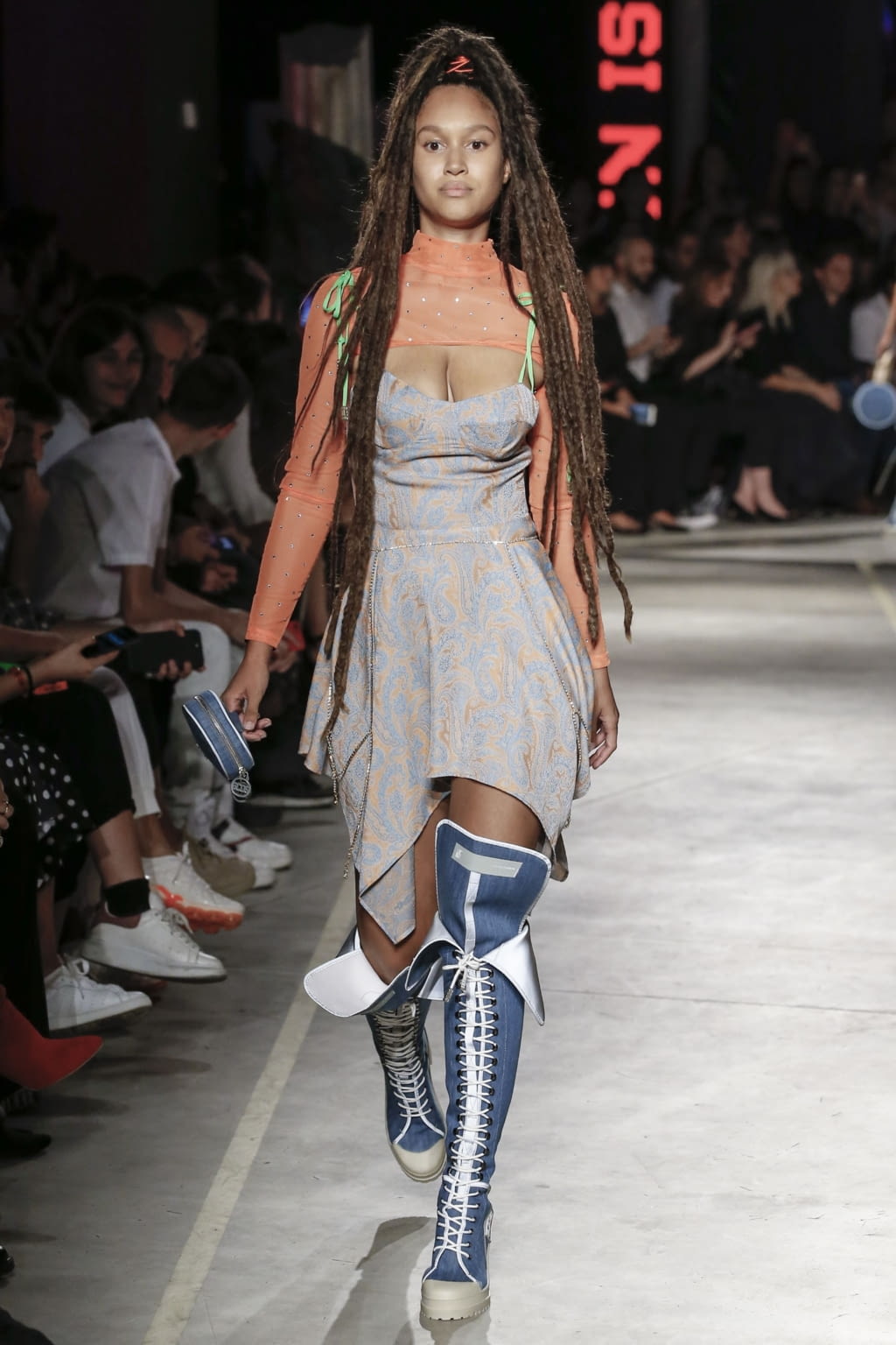Fashion Week Milan Spring/Summer 2019 look 25 from the GCDS collection 女装