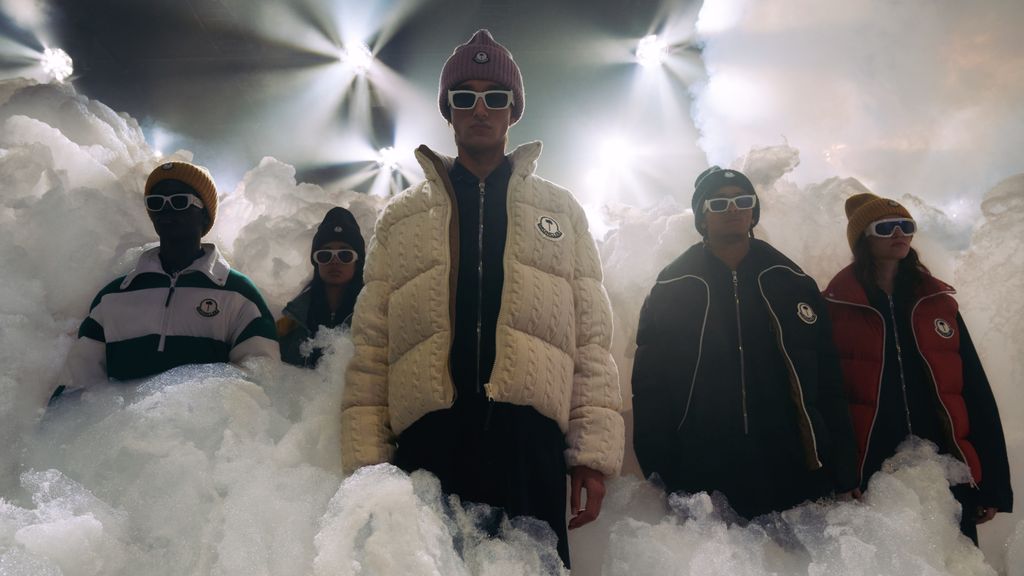 Fashion Week London Fall/Winter 2023 look 7 from the Moncler Genius collection womenswear